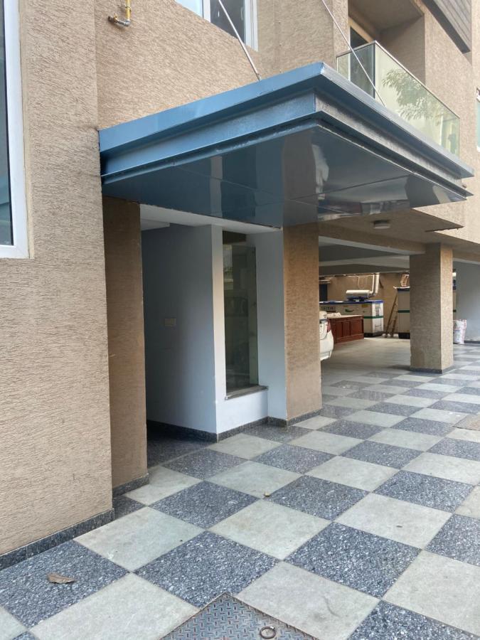 Art House Vasant Vihar New Delhi Panzió Kültér fotó